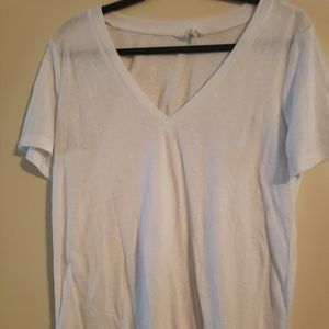 ❤Forever 21 Tshirt